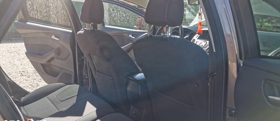 Ford Focus cena 39000 przebieg: 180000, rok produkcji 2012 z Lublin małe 667